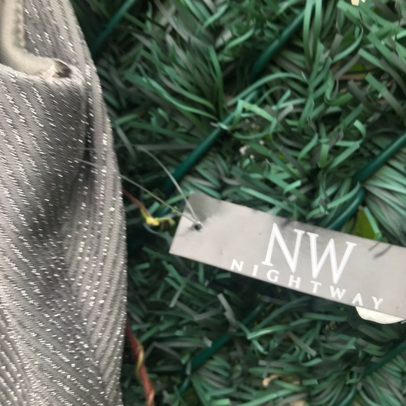 🆕 NWT Nightway Gown in Pewter, size 8P. Bought brand new for $129, never worn. - Picture 9 of 11